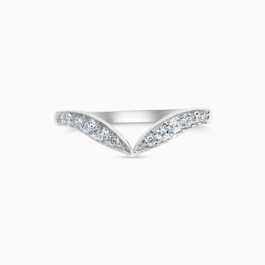 Diamond V Ring