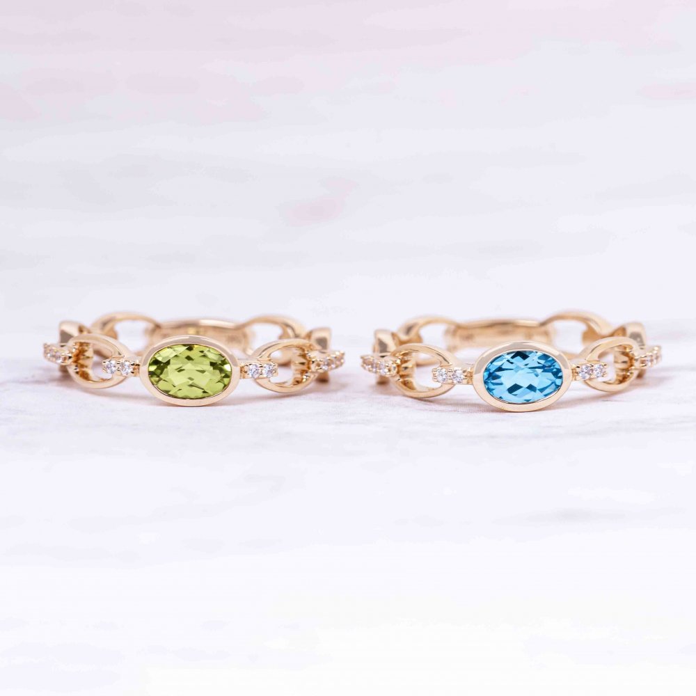 Paperclip Peridot Ring with Blue Topaz Ring
